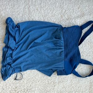 Lululemon blue tank top size 4